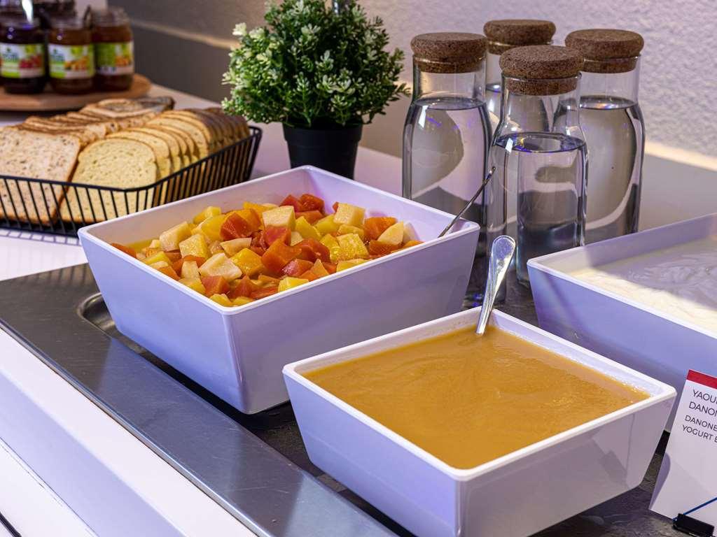 Ibis Budget Nantes Nord Saint Herblain Restaurante foto